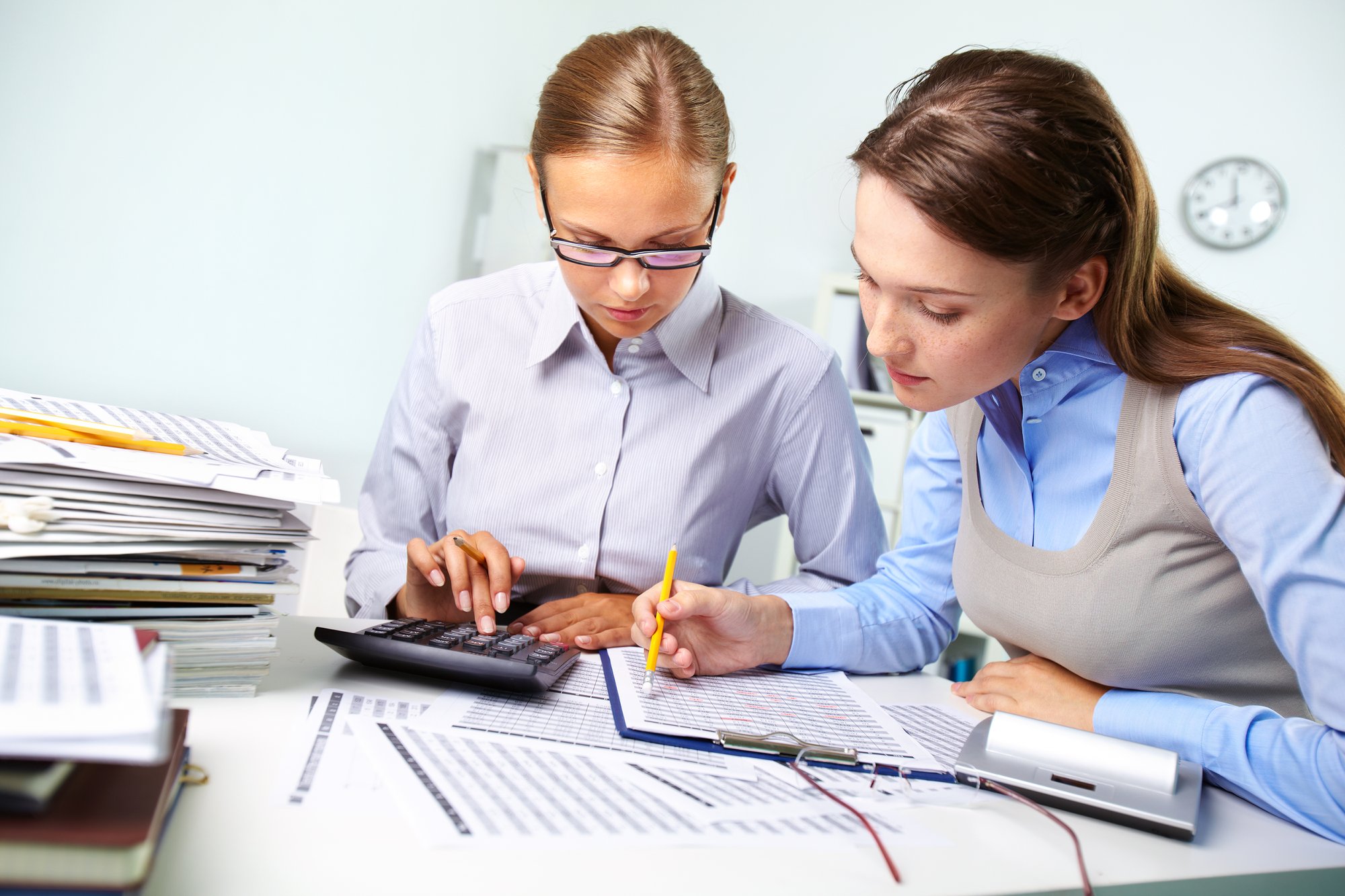 businesswomen-reviewing-results businesswomen-reviewing-results