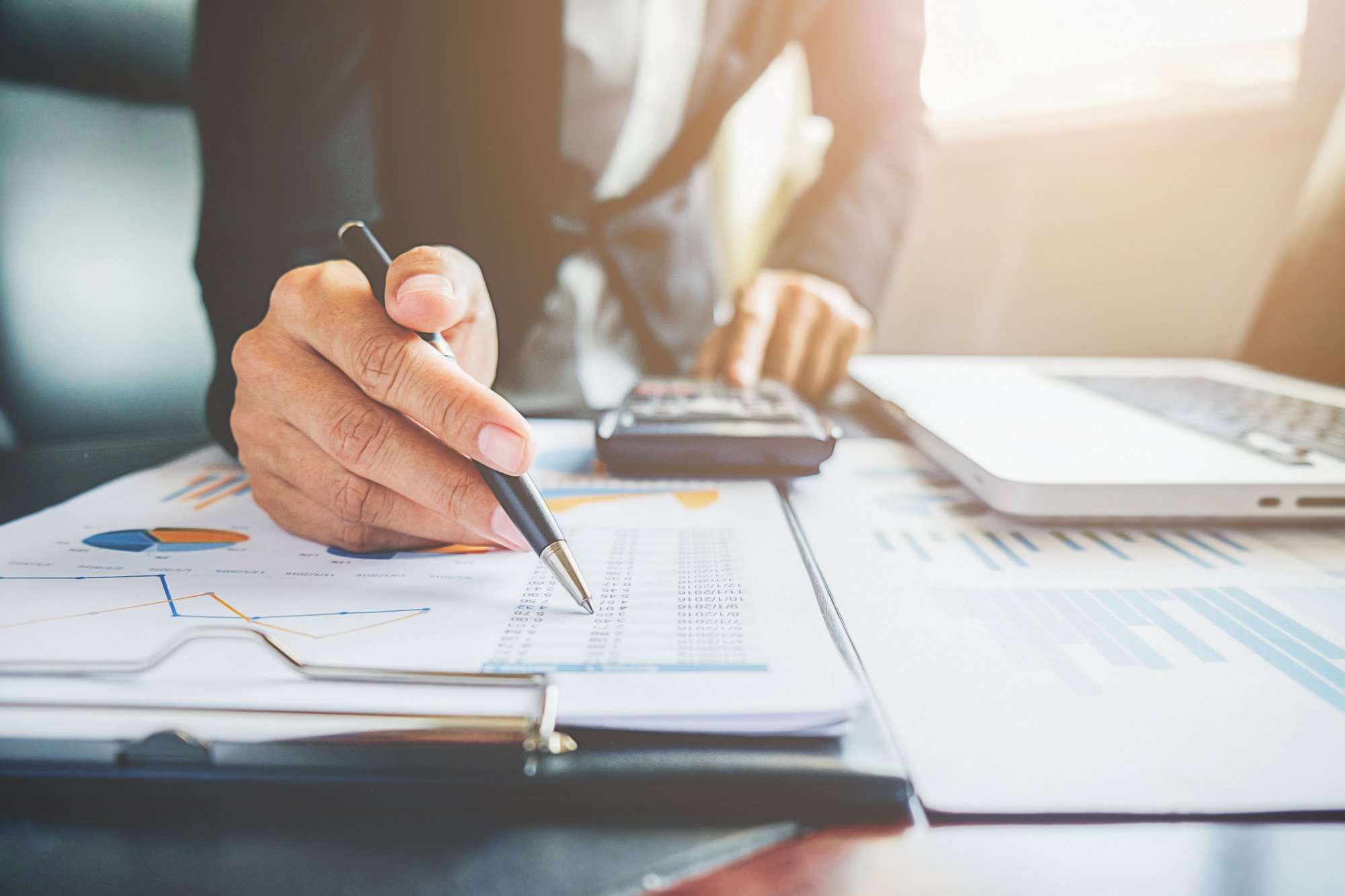 cooperation-analyst-chart-professional-paper-economics cooperation-analyst-chart-professional-paper-economics