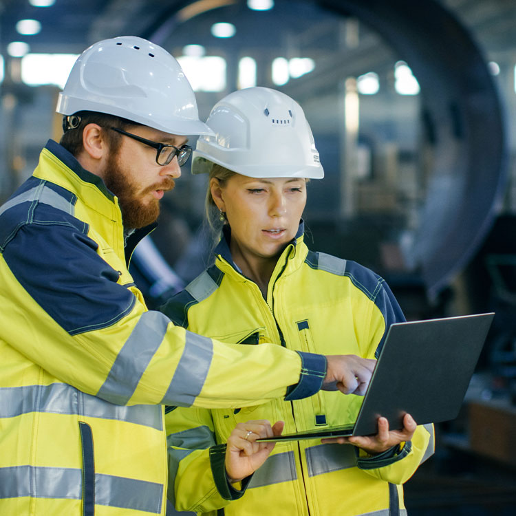 Male-and-Female-Industrial-Engineers