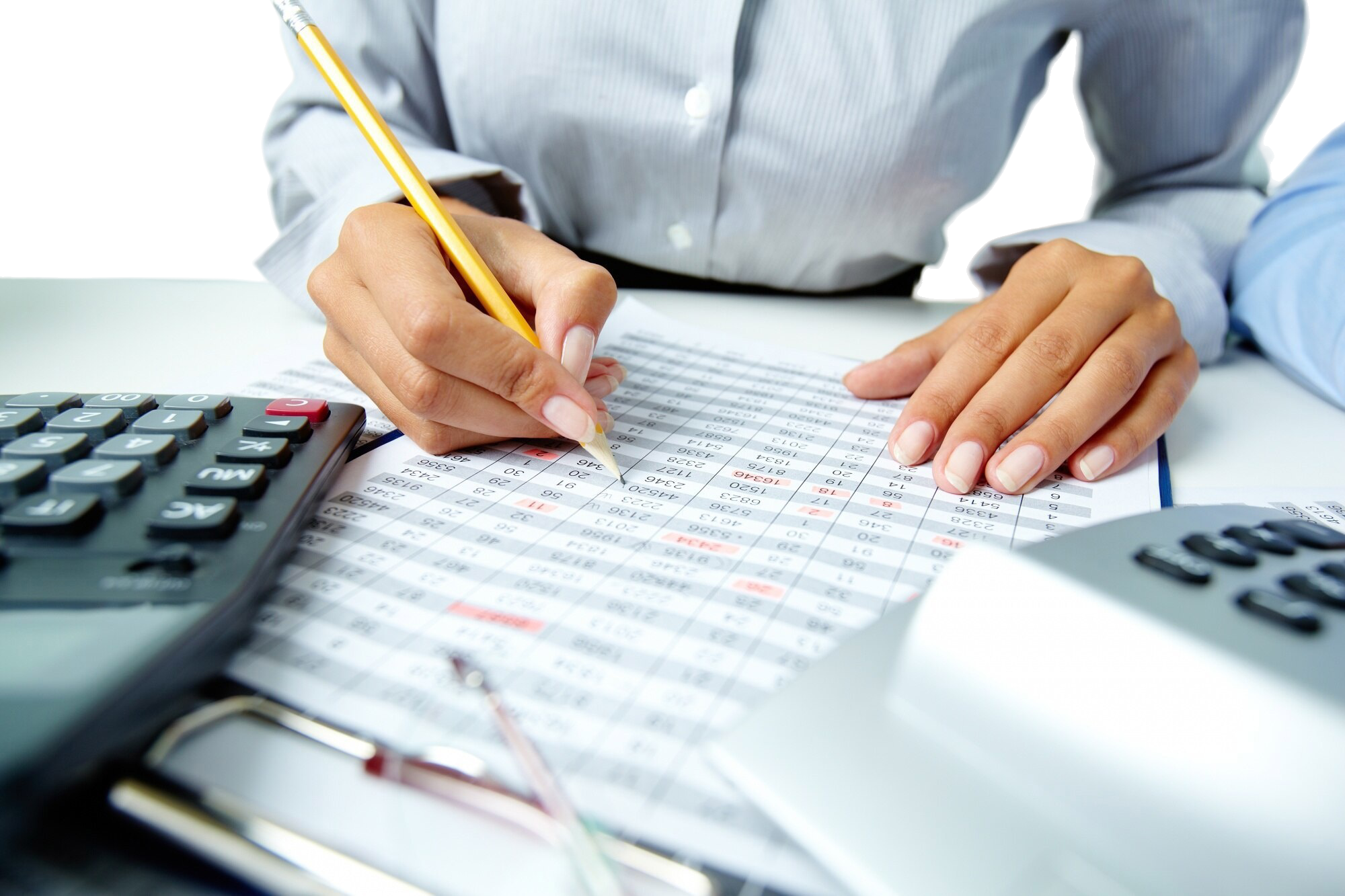 close-up-busy-businesswoman